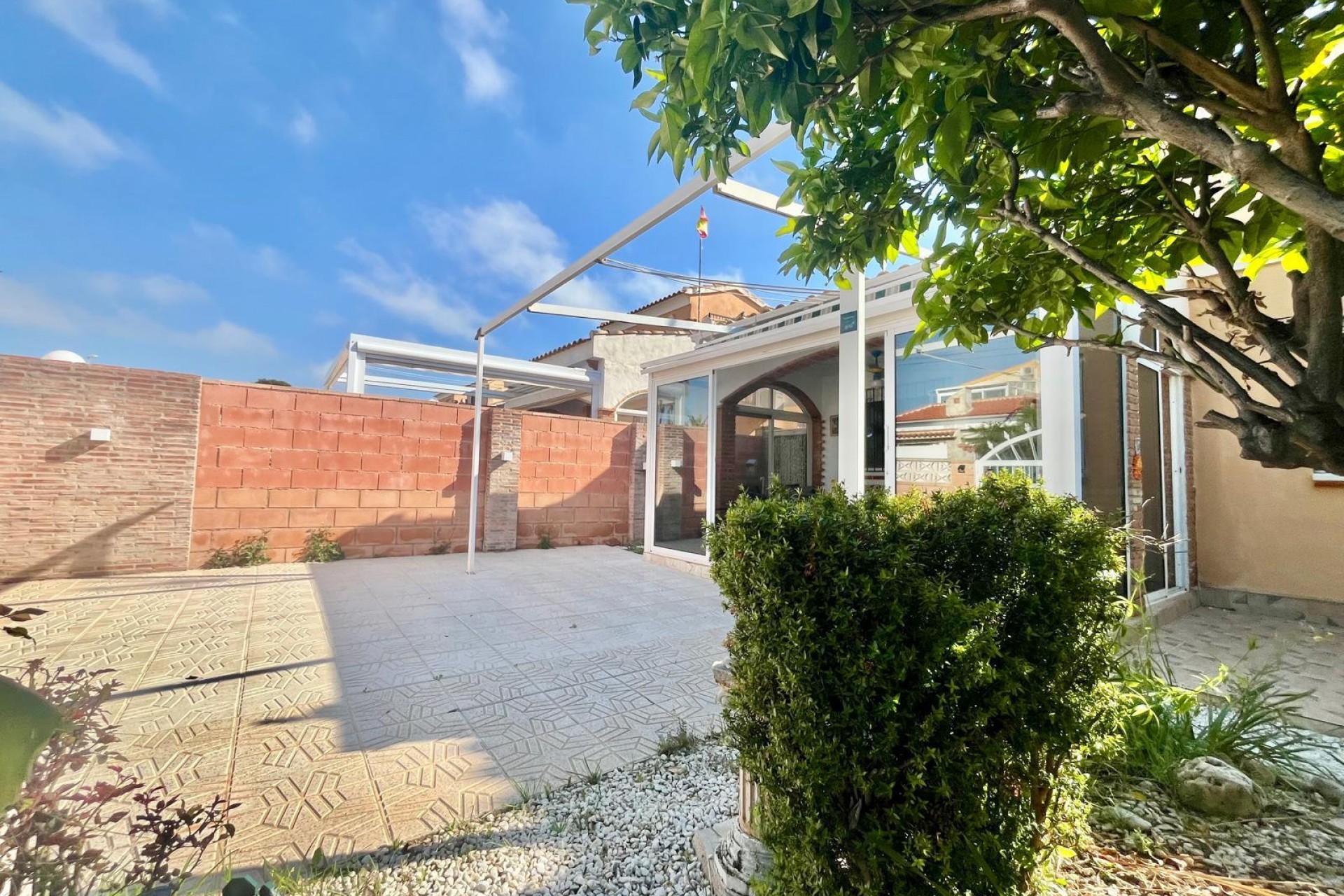 Brukt - Villa -
Orihuela Costa - Los Almendros-la Florida