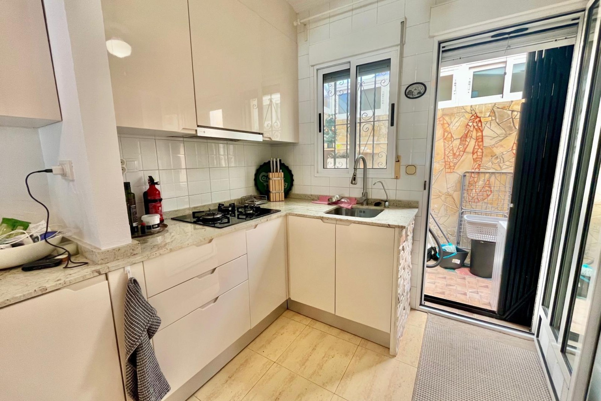 Brukt - Villa -
Orihuela Costa - Los Almendros-la Florida