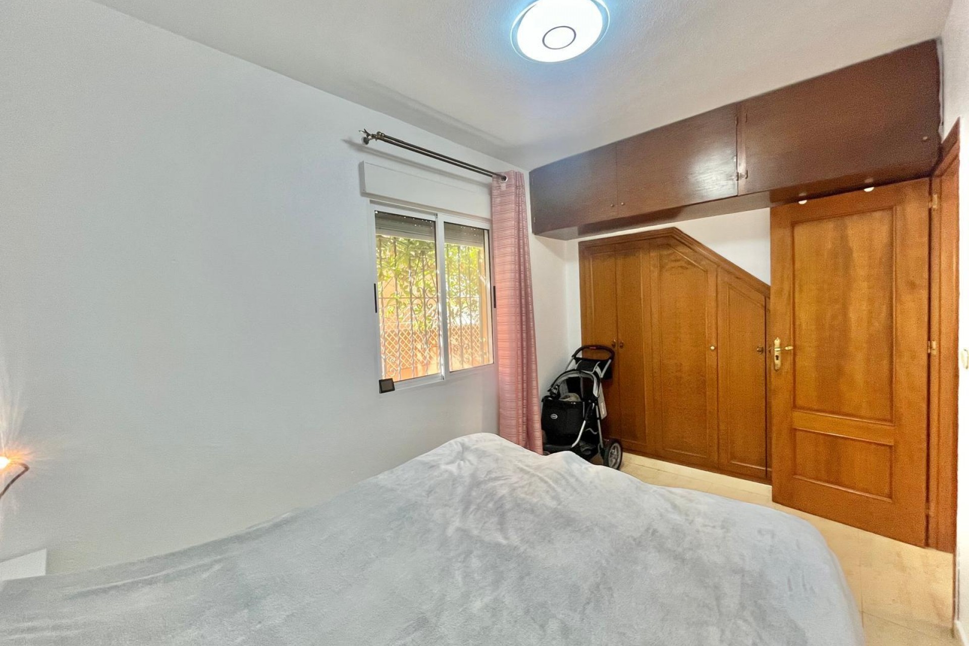 Brukt - Villa -
Orihuela Costa - Los Almendros-la Florida