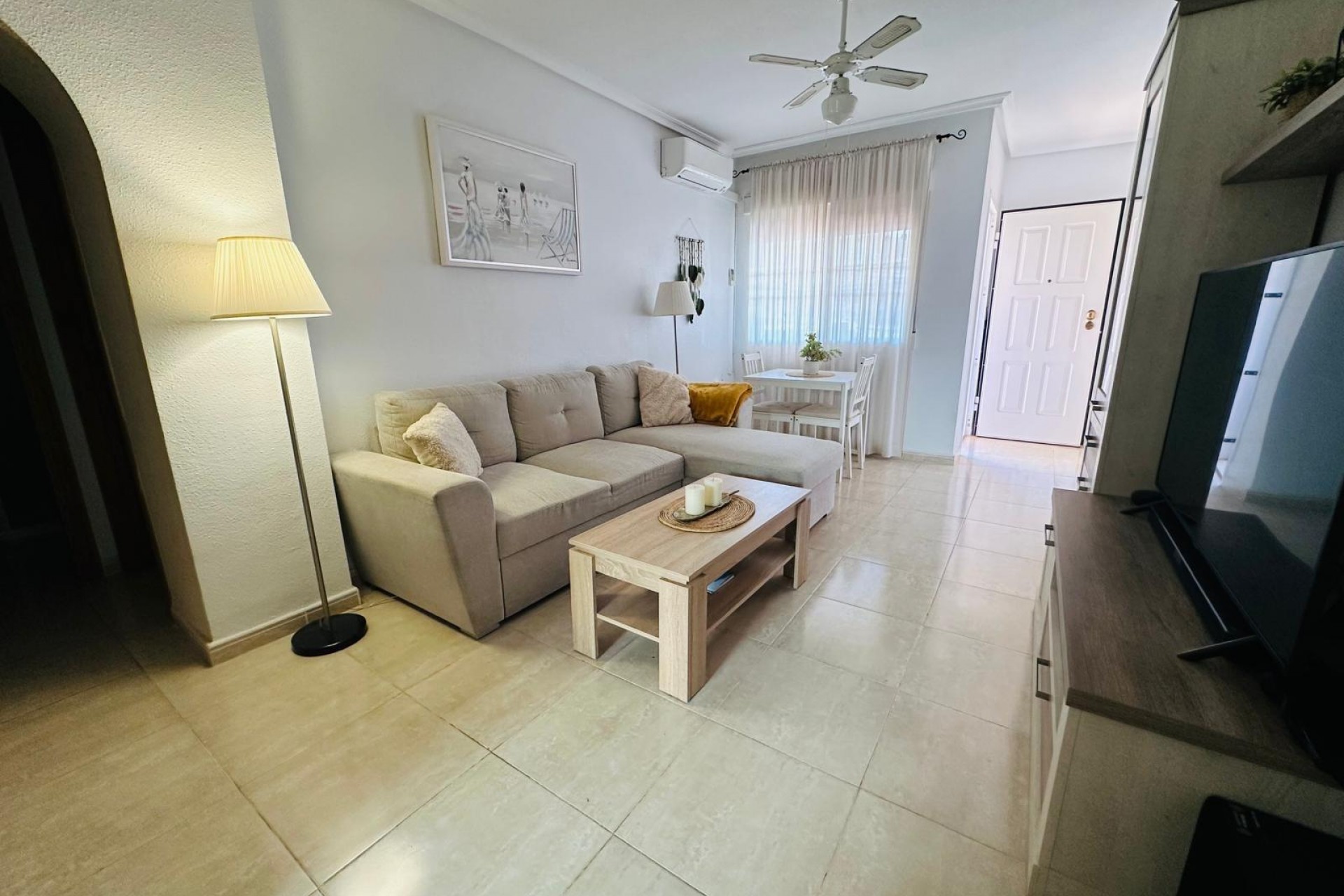 Brukt - Villa -
Orihuela Costa - Los Altos