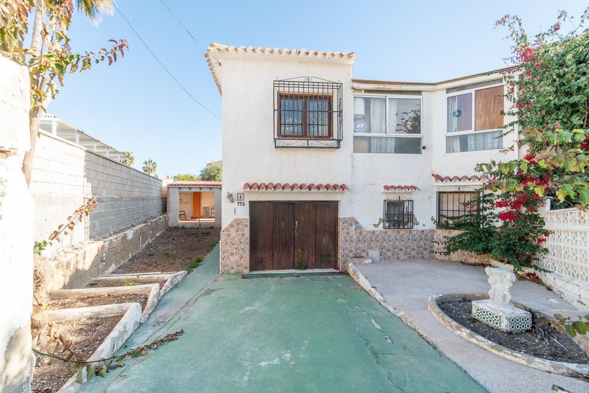 Brukt - Villa -
Orihuela Costa - Punta Prima