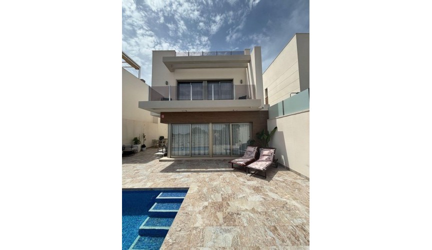 Brukt - Villa -
Orihuela Costa - Villamartín-las Filipinas