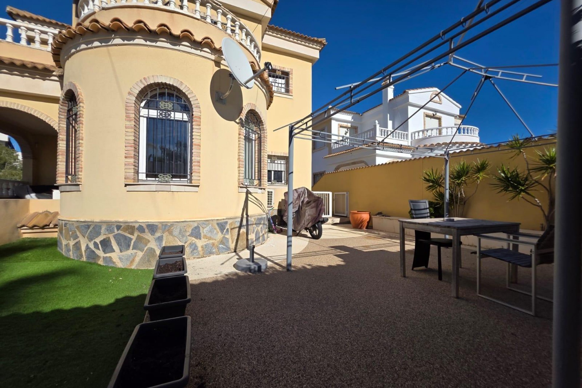 Brukt - Villa -
Orihuela Costa - Villamartín-las Filipinas