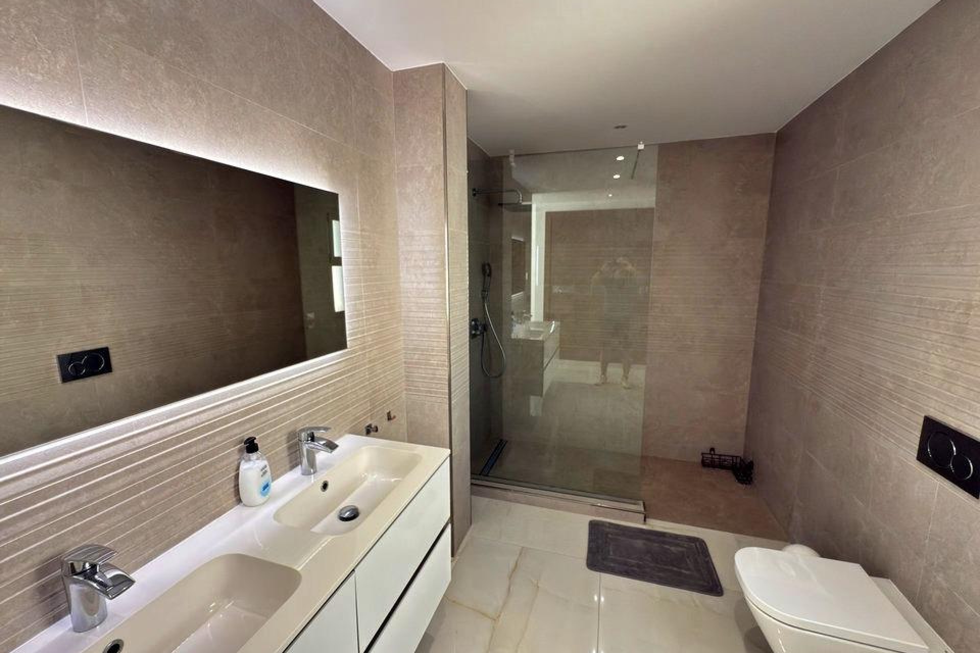 Brukt - Villa -
Orihuela Costa - Villamartín