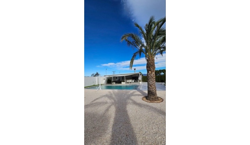 Brukt - Villa -
Orihuela - Inland