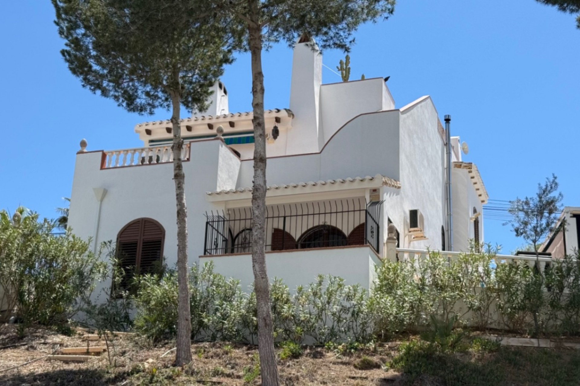 Brukt - Villa -
Orihuela - Inland