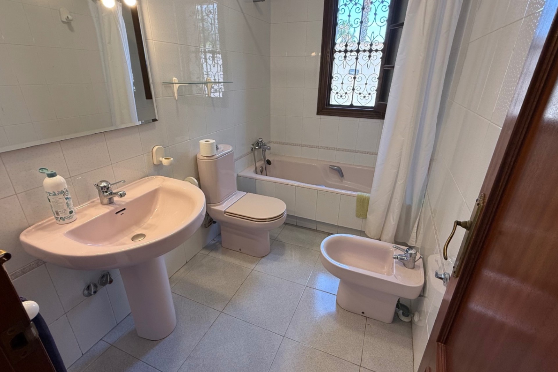 Brukt - Villa -
Orihuela - Inland