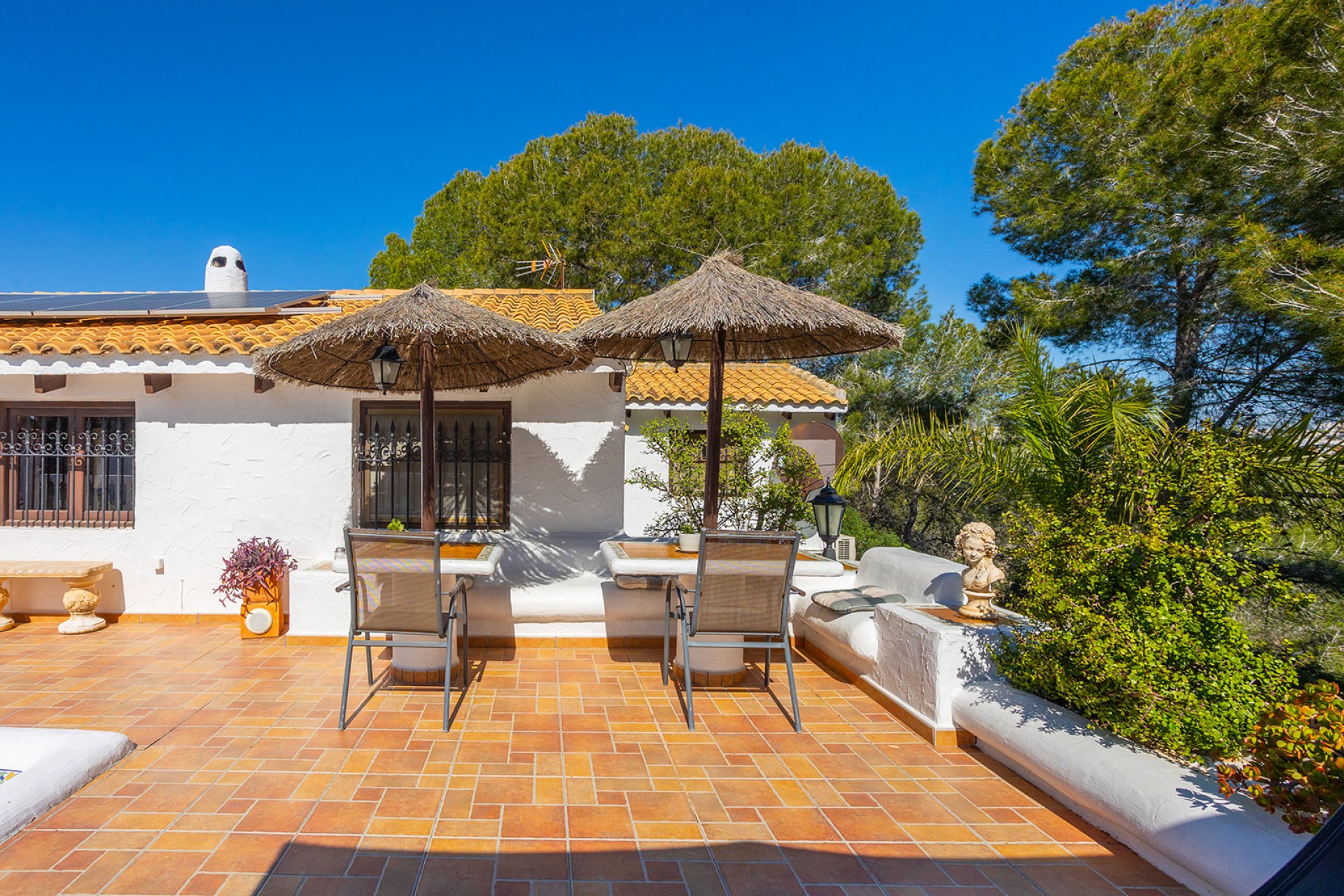 Brukt - Villa -
Orihuela - Inland