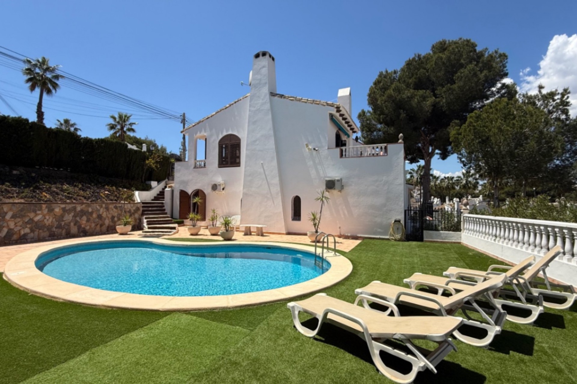 Brukt - Villa -
Orihuela - Inland