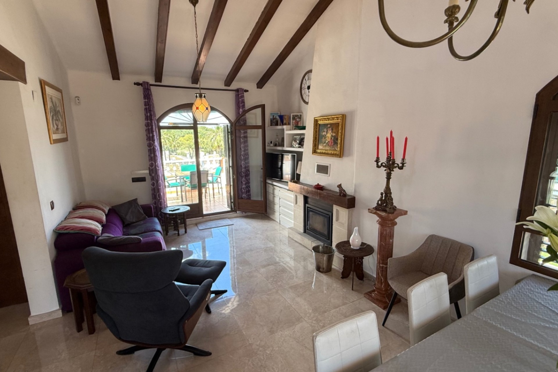 Brukt - Villa -
Orihuela - Inland