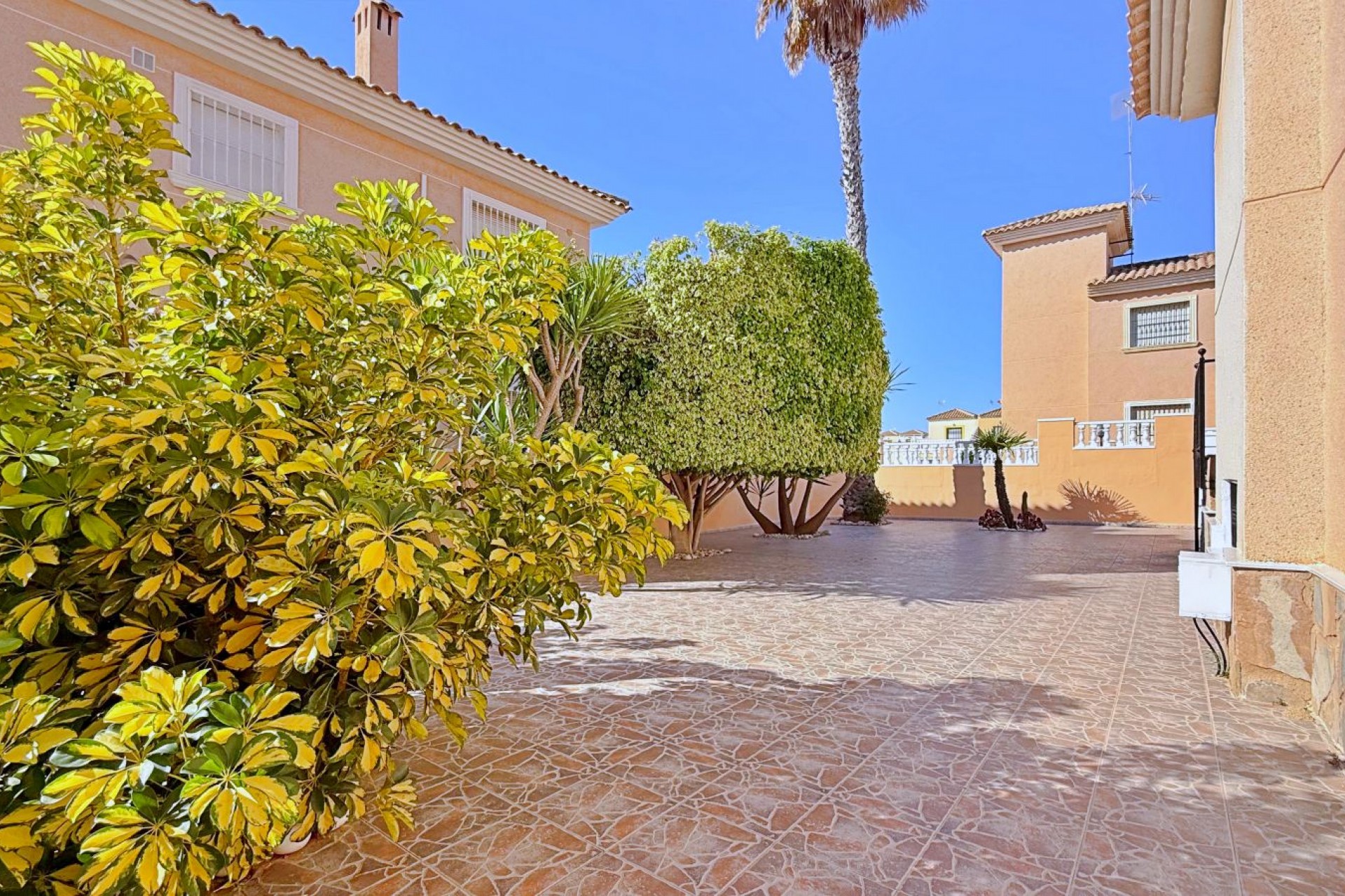 Brukt - Villa -
Orihuela - Inland