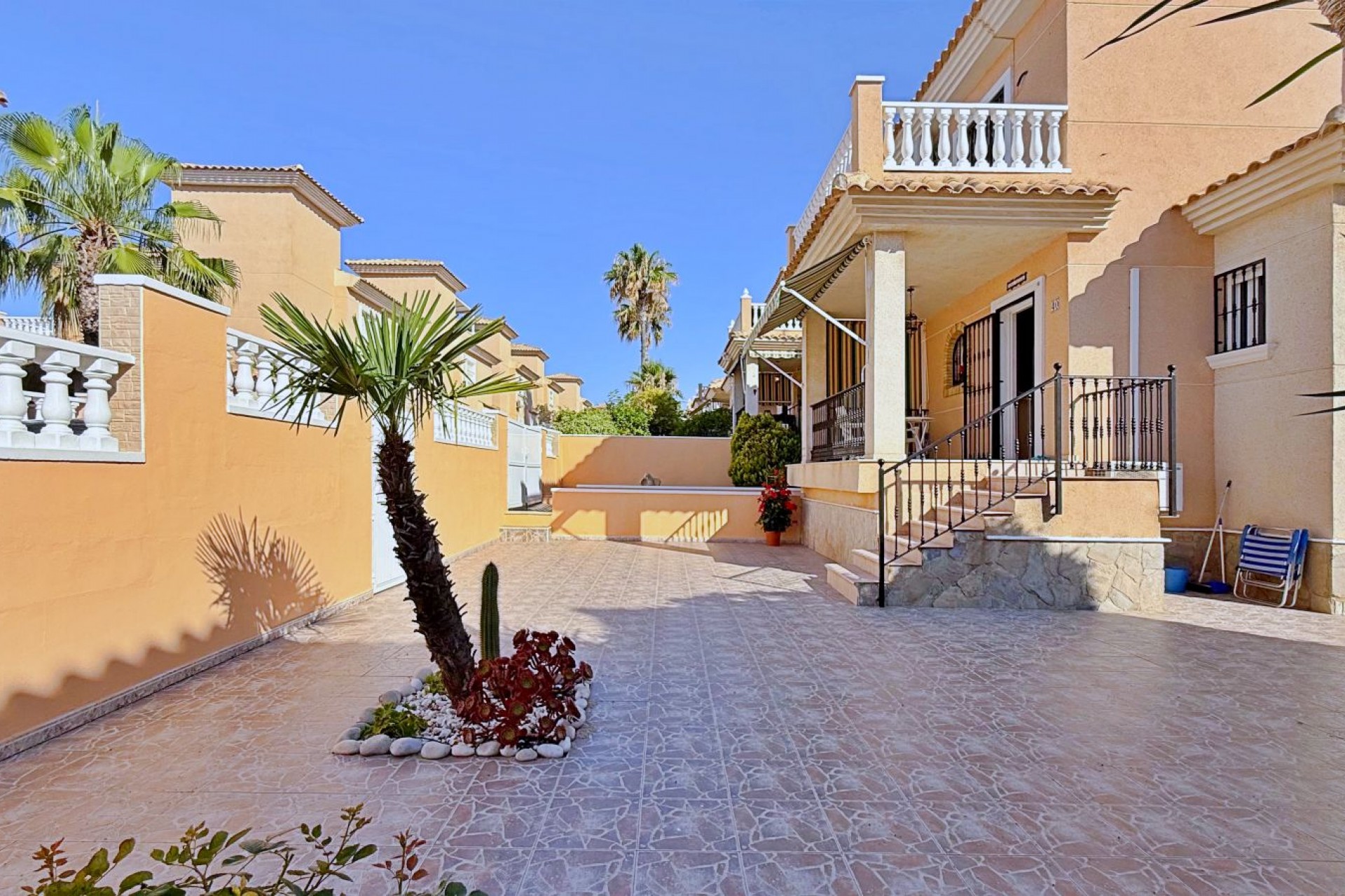 Brukt - Villa -
Orihuela - Inland