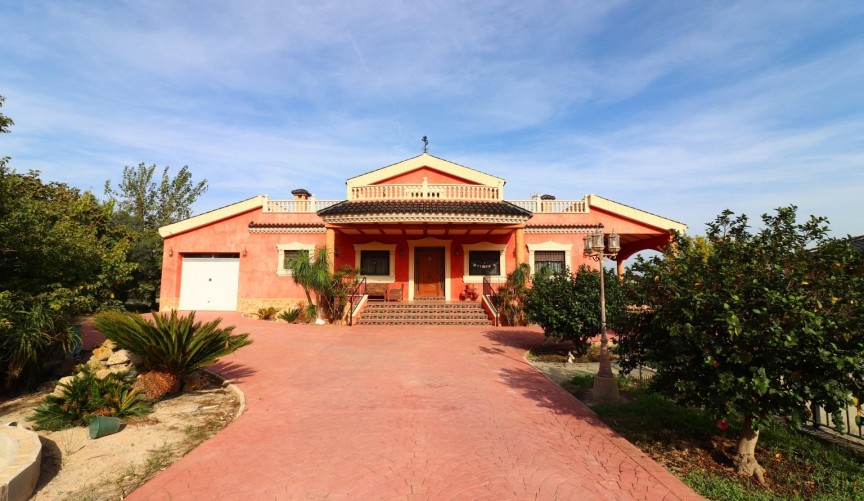 Brukt - Villa -
Orihuela - La Campaneta