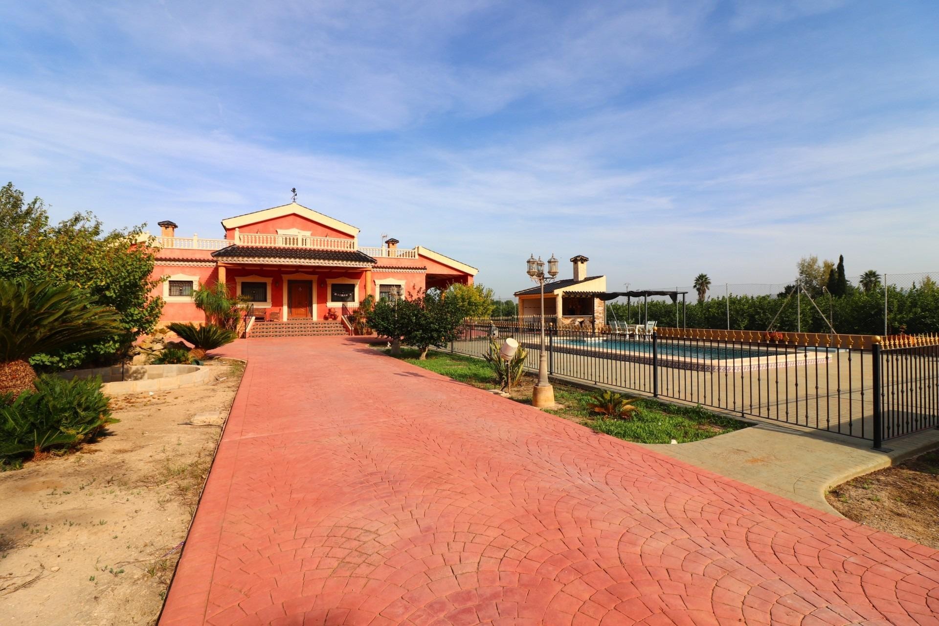 Brukt - Villa -
Orihuela - La Campaneta