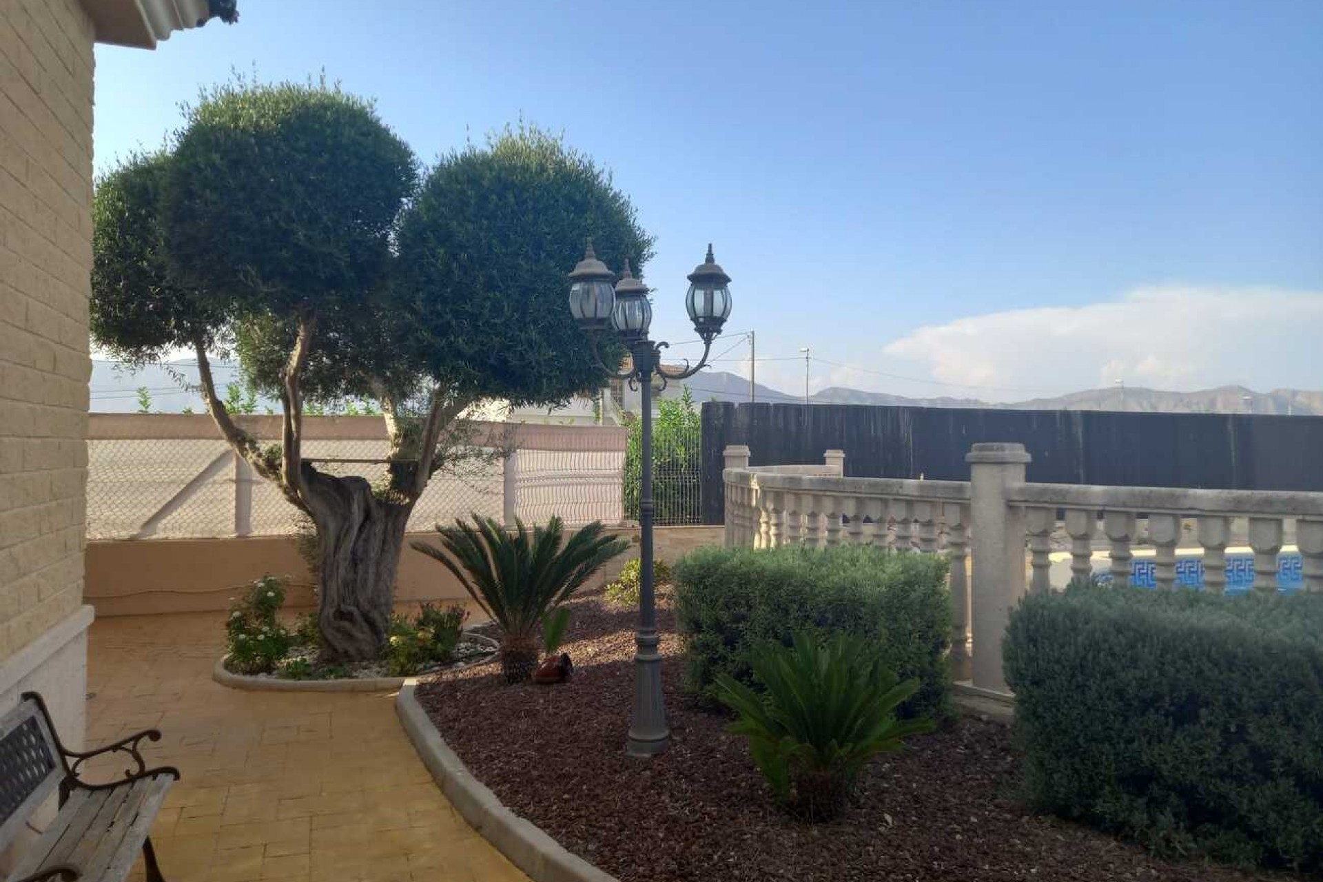 Brukt - Villa -
Orihuela - LOS DESEMPARADOS