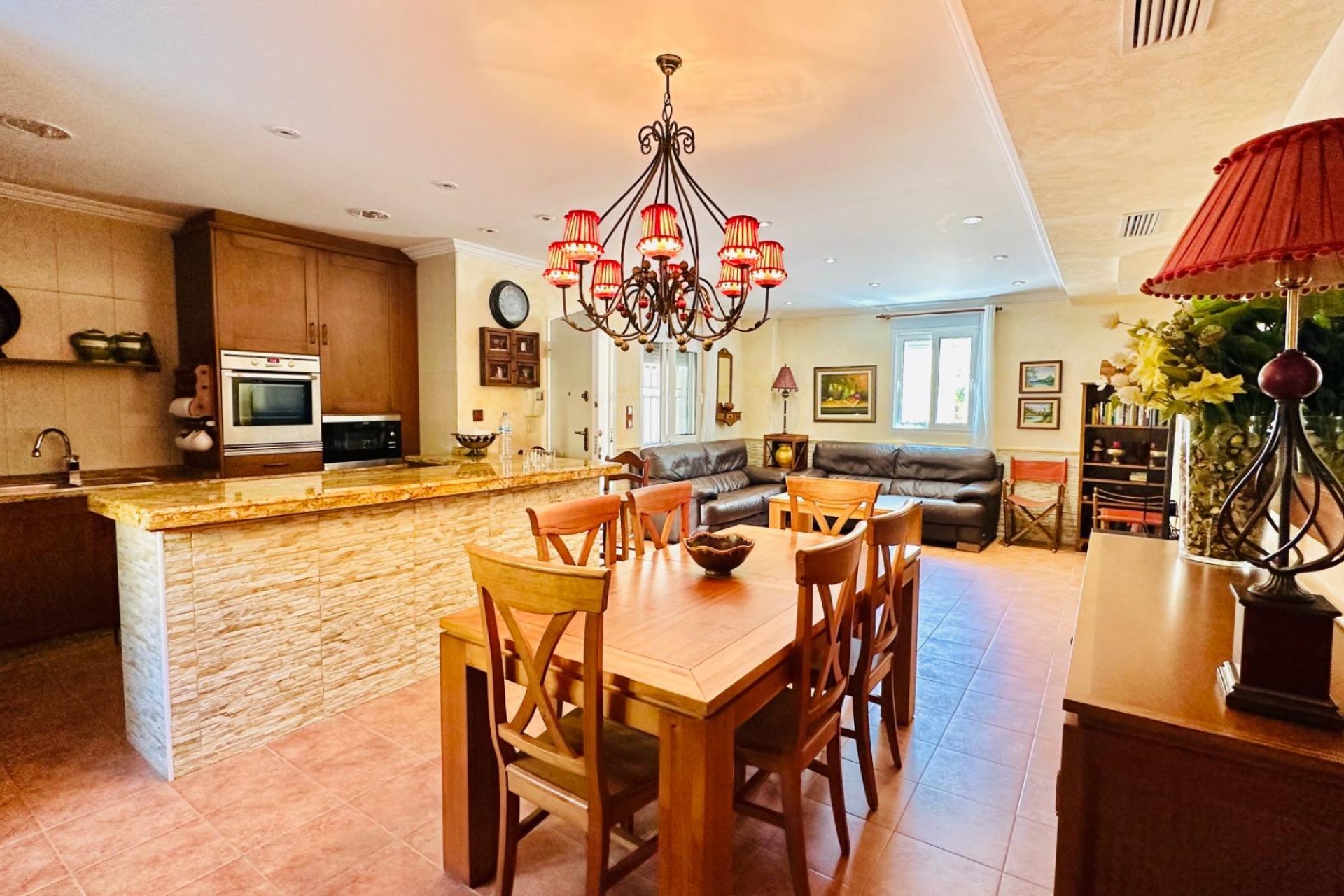 Brukt - Villa -
Orihuela - Urb. Montepinar