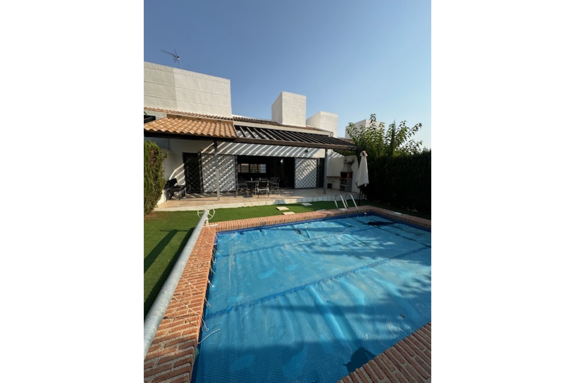 Brukt - Villa -
Peraleja Golf - Inland