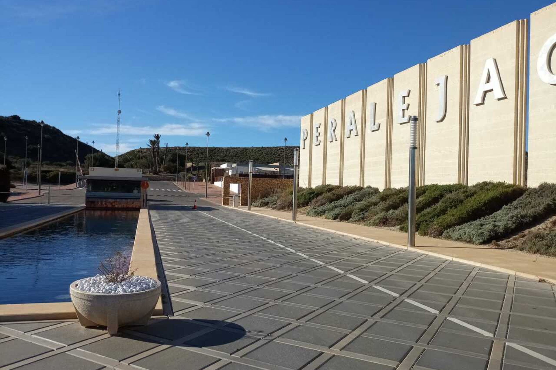 Brukt - Villa -
Peraleja Golf - Inland