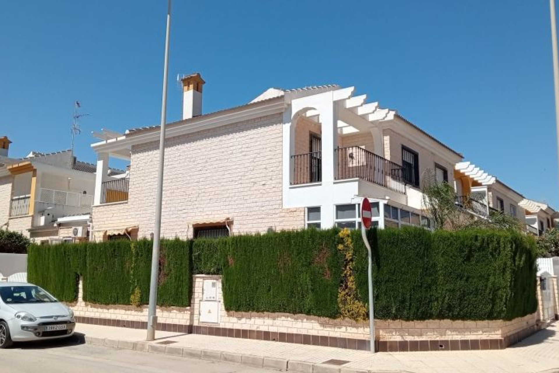 Brukt - Villa -
Pilar de la Horadada - Costa Blanca