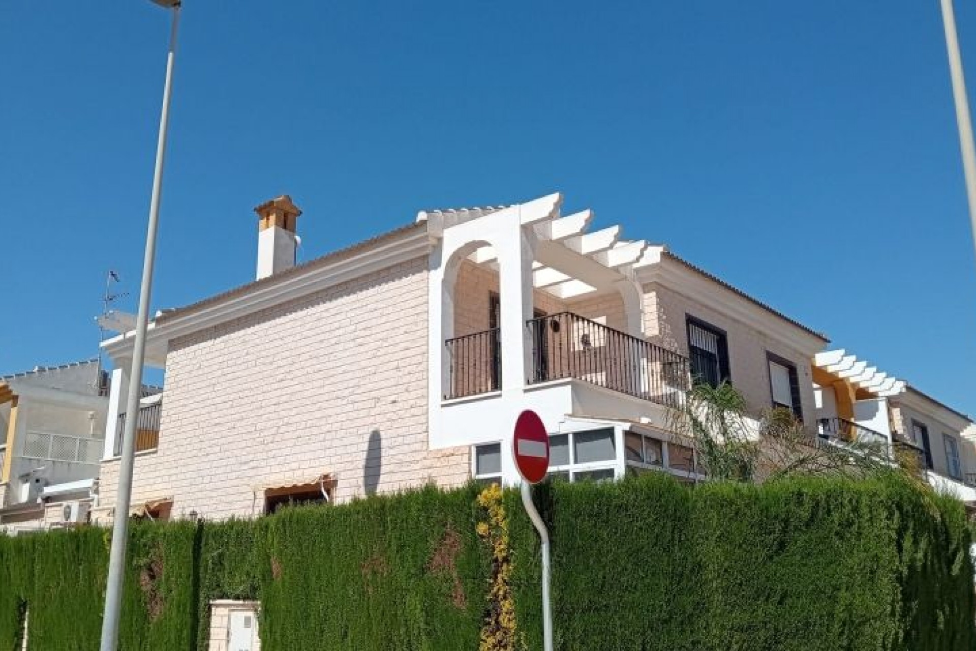 Brukt - Villa -
Pilar de la Horadada - Costa Blanca