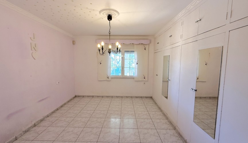 Brukt - Villa -
Pilar de la Horadada - Costa Blanca