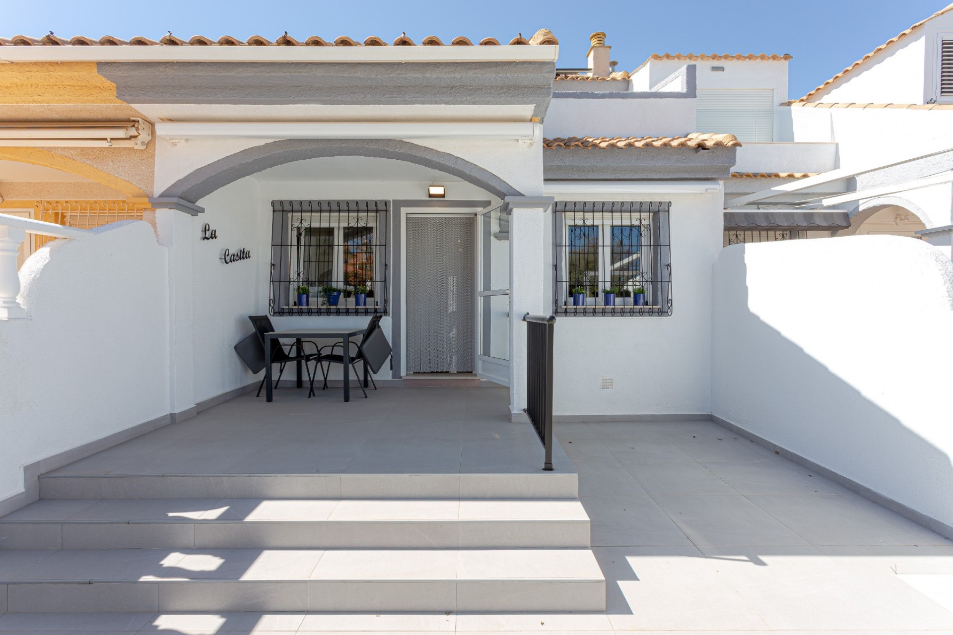 Brukt - Villa -
Pilar de la Horadada - Costa Blanca