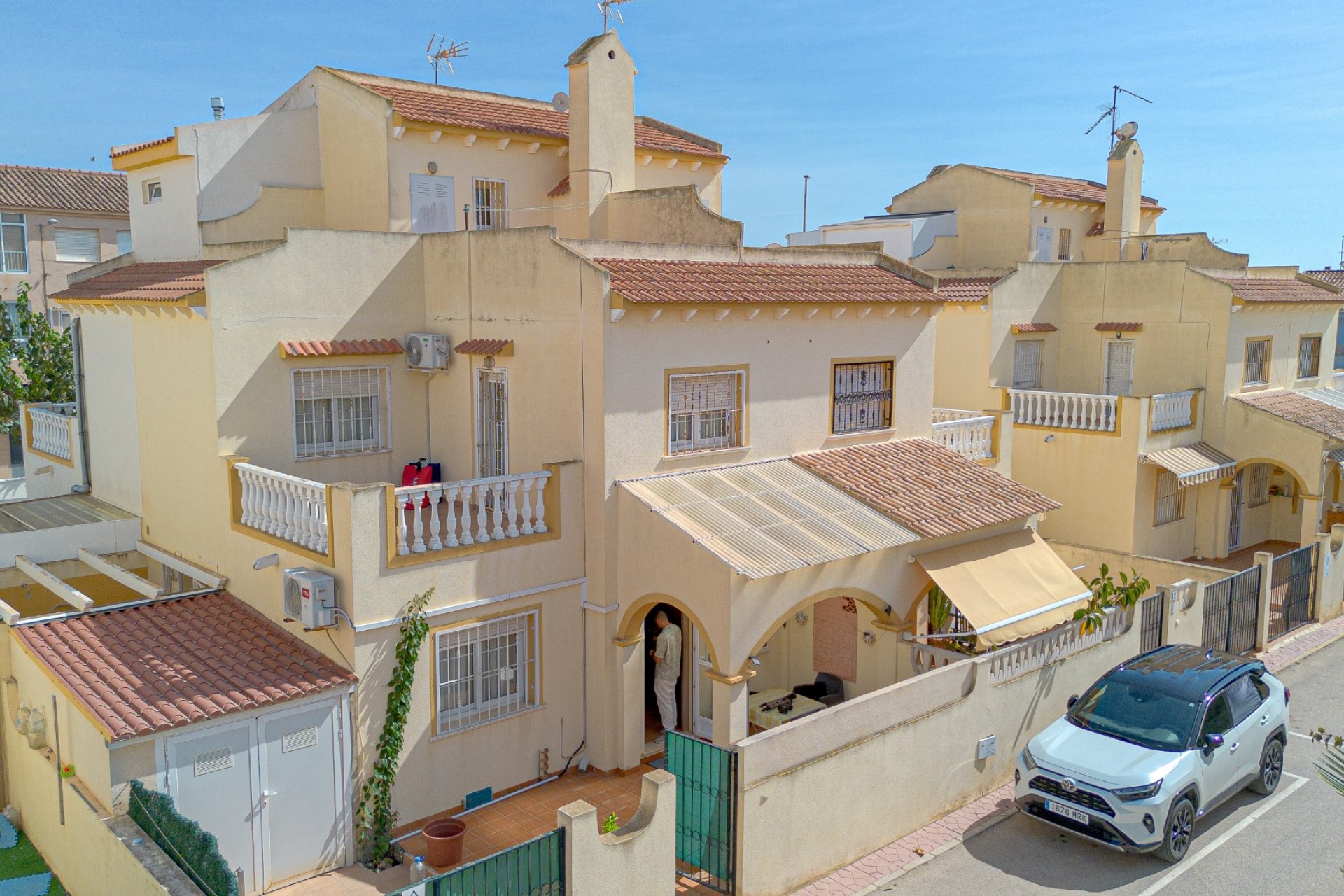 Brukt - Villa -
Pilar de la Horadada - Costa Blanca