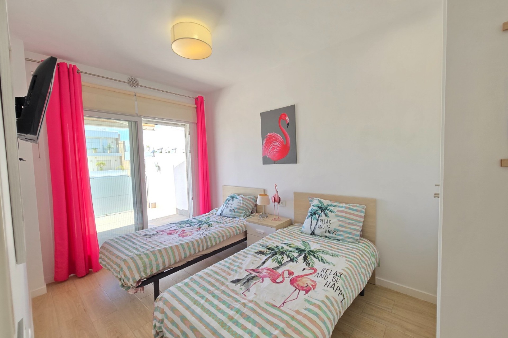 Brukt - Villa -
Pilar de la Horadada - Costa Blanca
