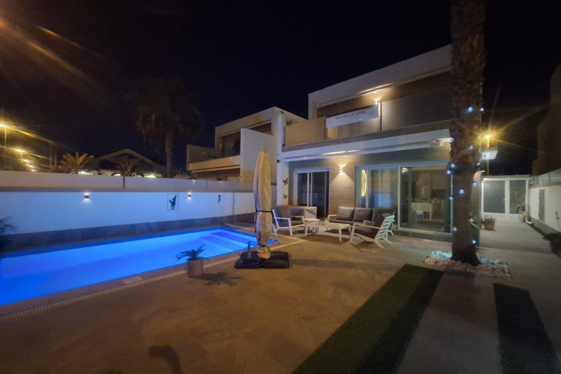 Brukt - Villa -
Pilar de la Horadada - Costa Blanca