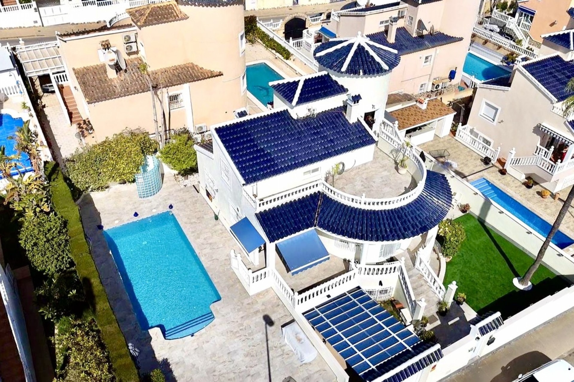 Brukt - Villa -
Pinar de Campoverde - Inland