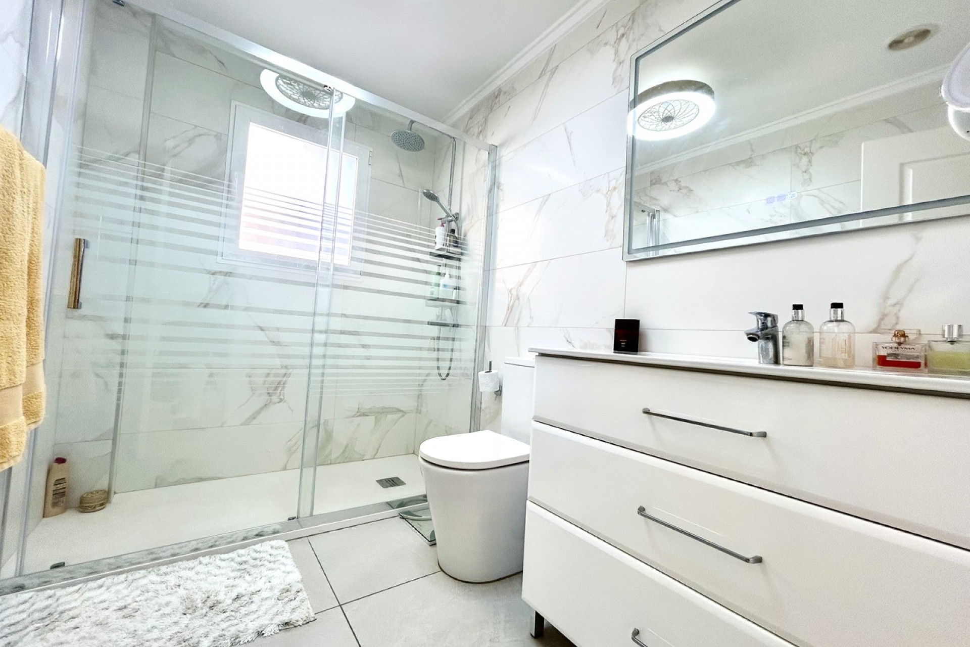 Brukt - Villa -
Pinar de Campoverde - Inland