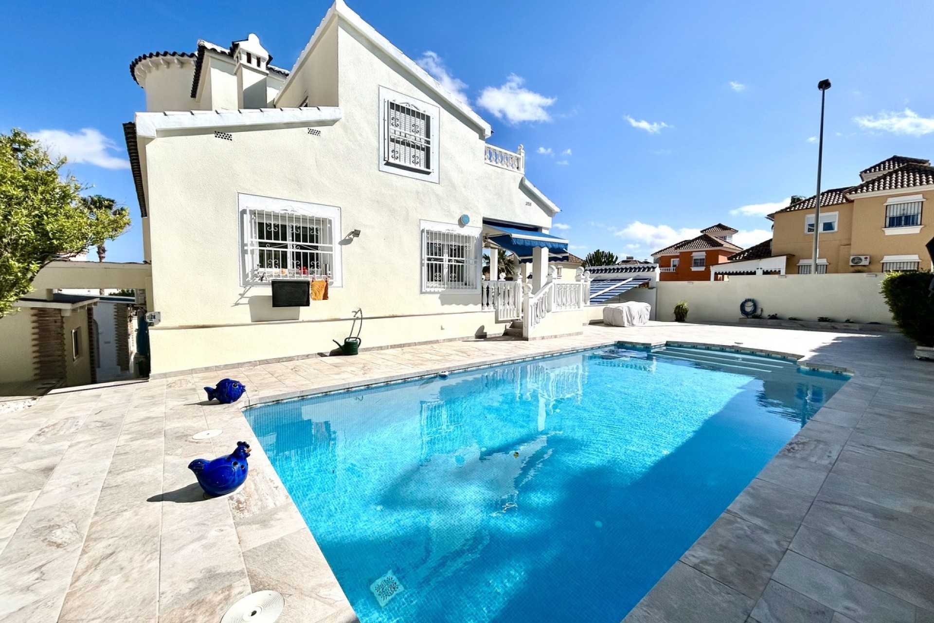 Brukt - Villa -
Pinar de Campoverde - Inland