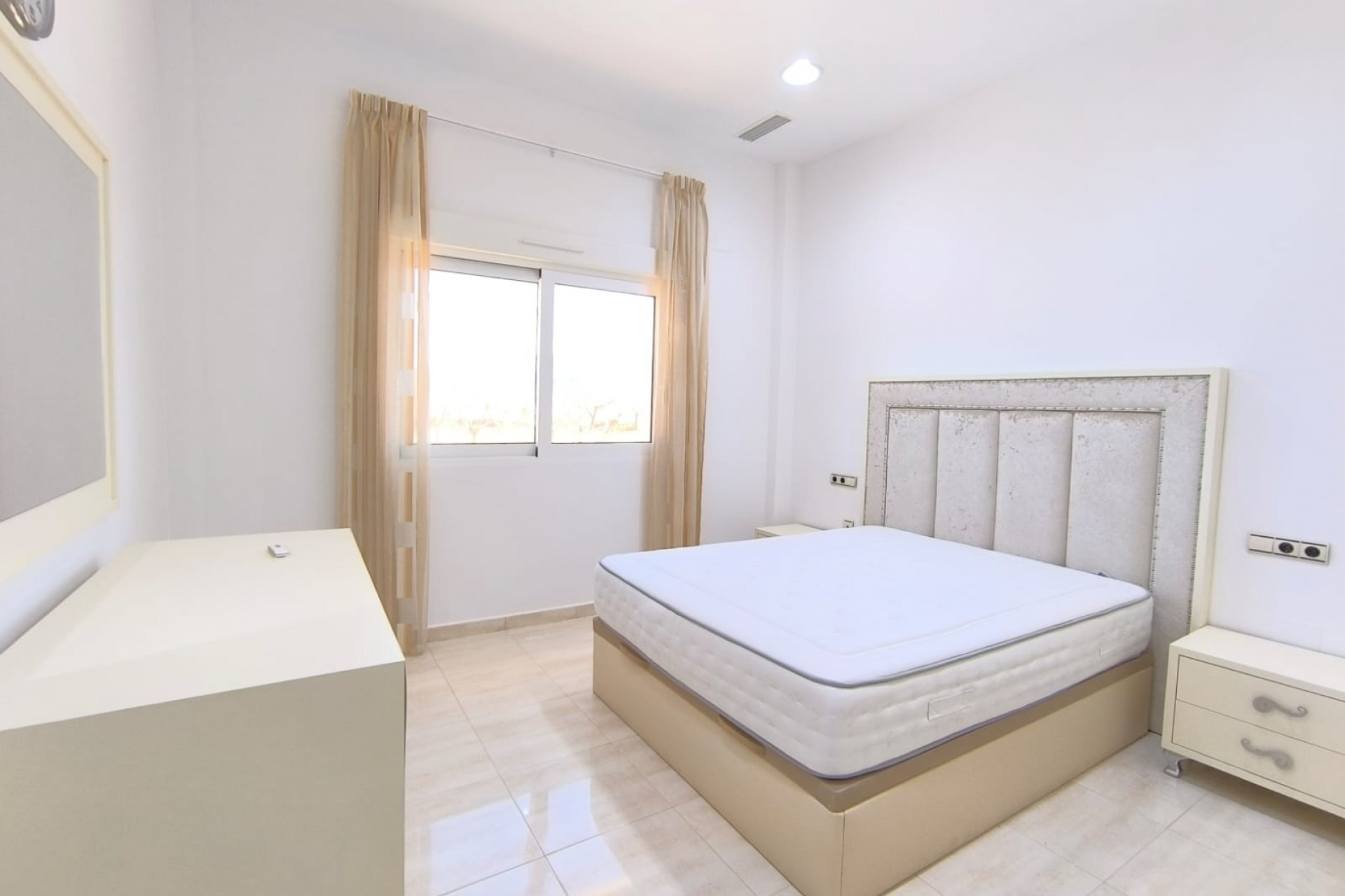 Brukt - Villa -
Pinoso - Inland