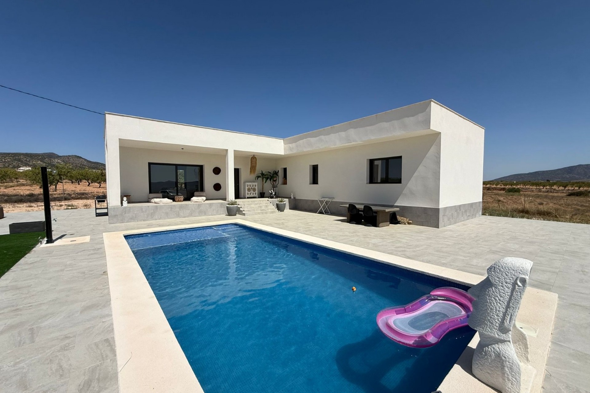 Brukt - Villa -
Pinoso - Inland
