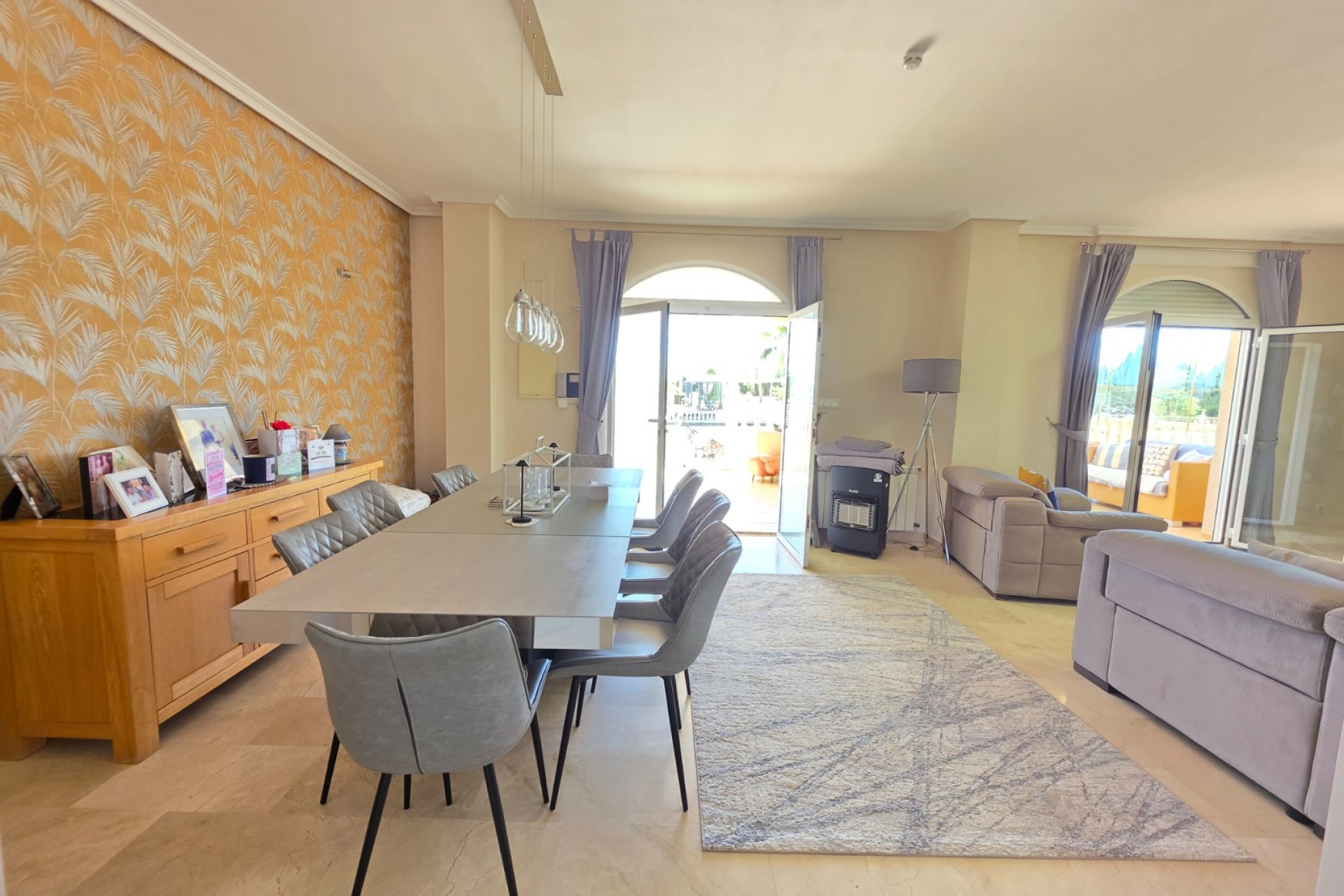 Brukt - Villa -
Pinoso - Inland