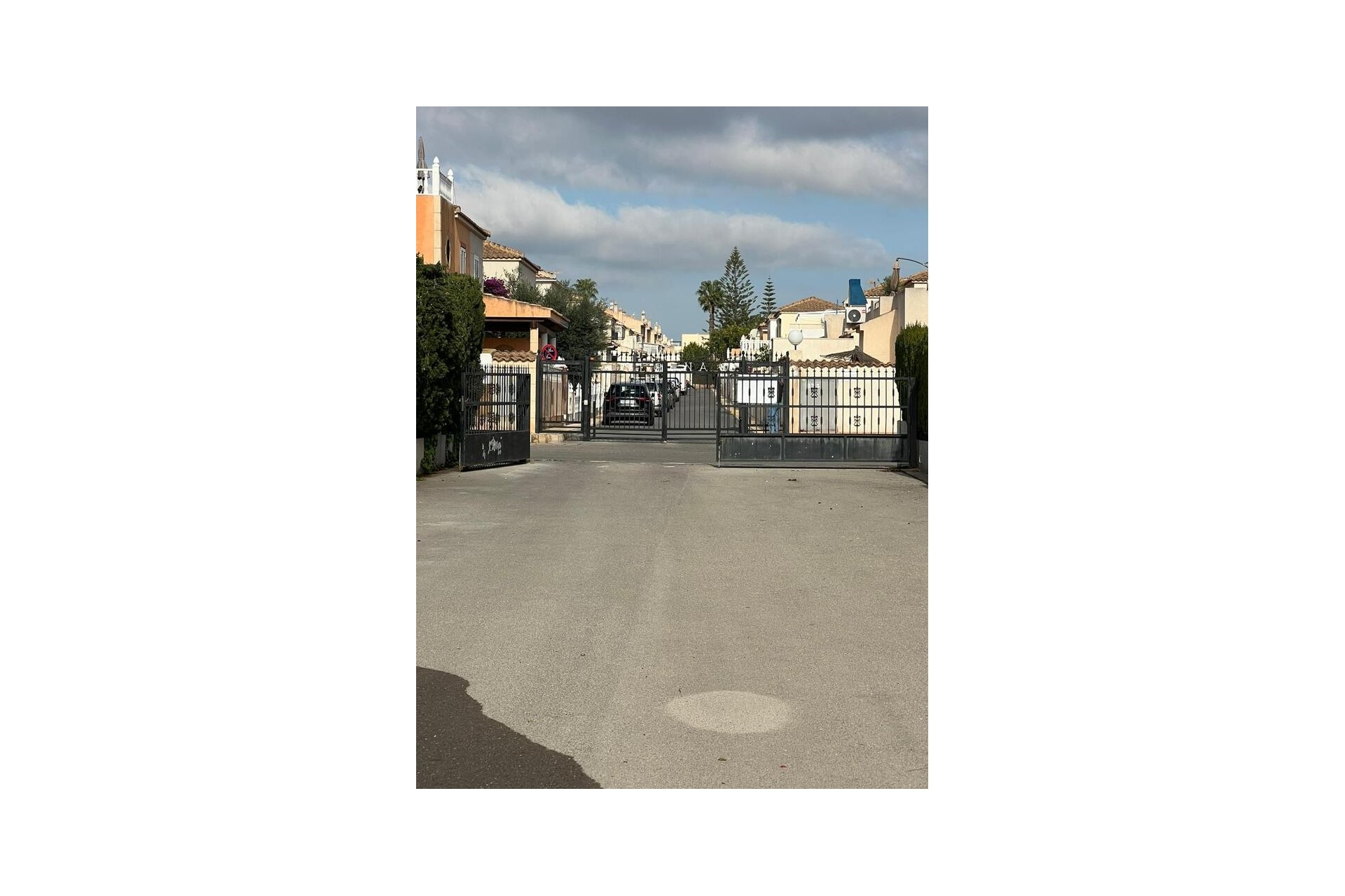 Brukt - Villa -
Playa Flamenca