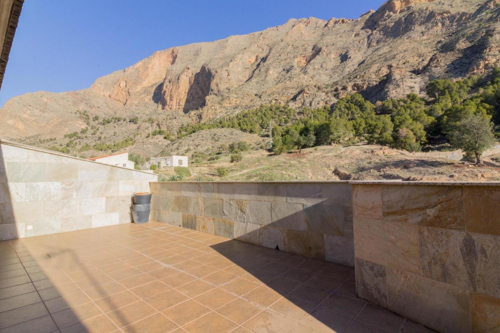 Brukt - Villa -
Redován - Comunidad Valenciana