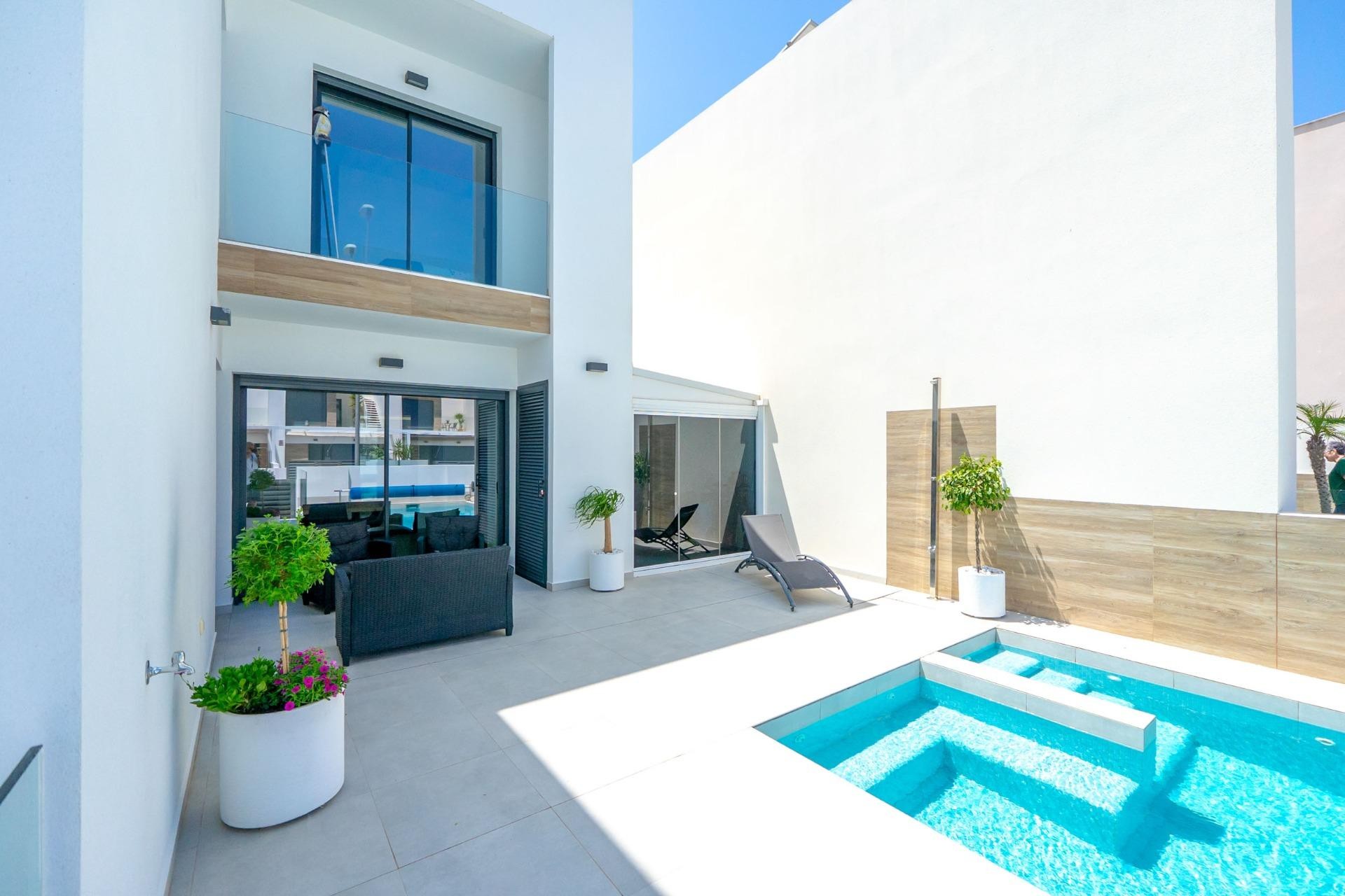 Brukt - Villa -
Rojales - Benimar