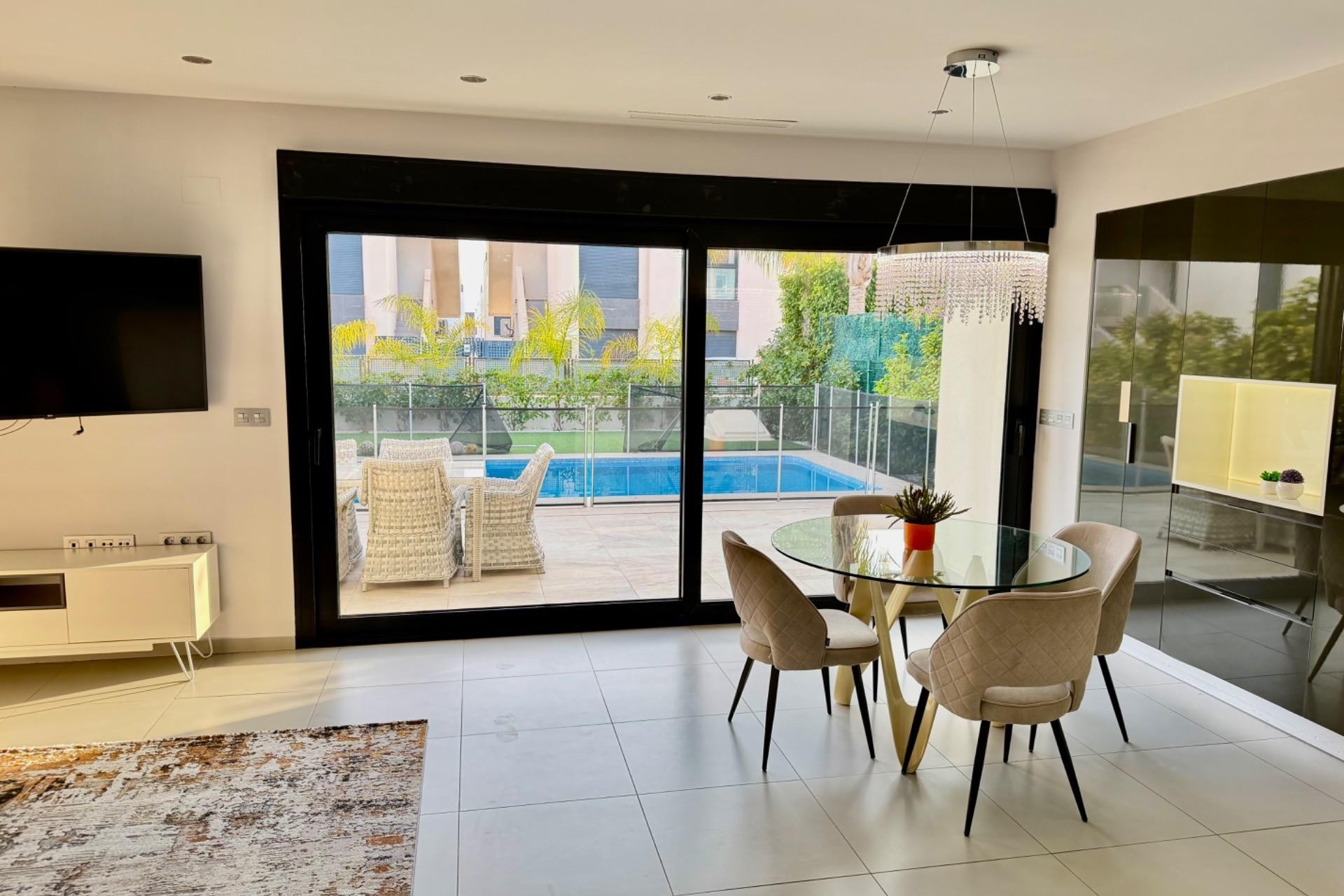 Brukt - Villa -
Rojales - Cuidad Quesada