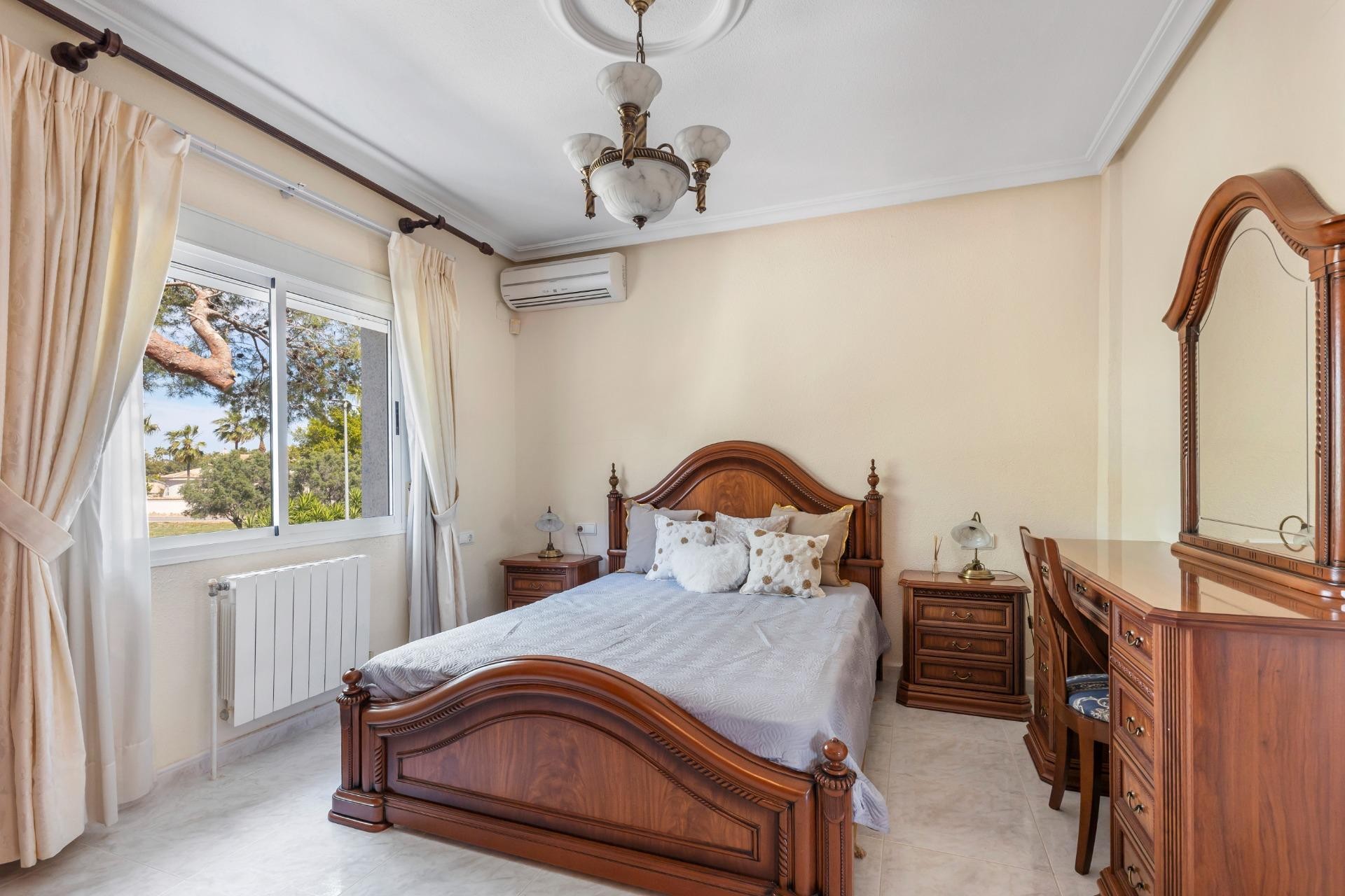 Brukt - Villa -
Rojales - Pueblo Bravo