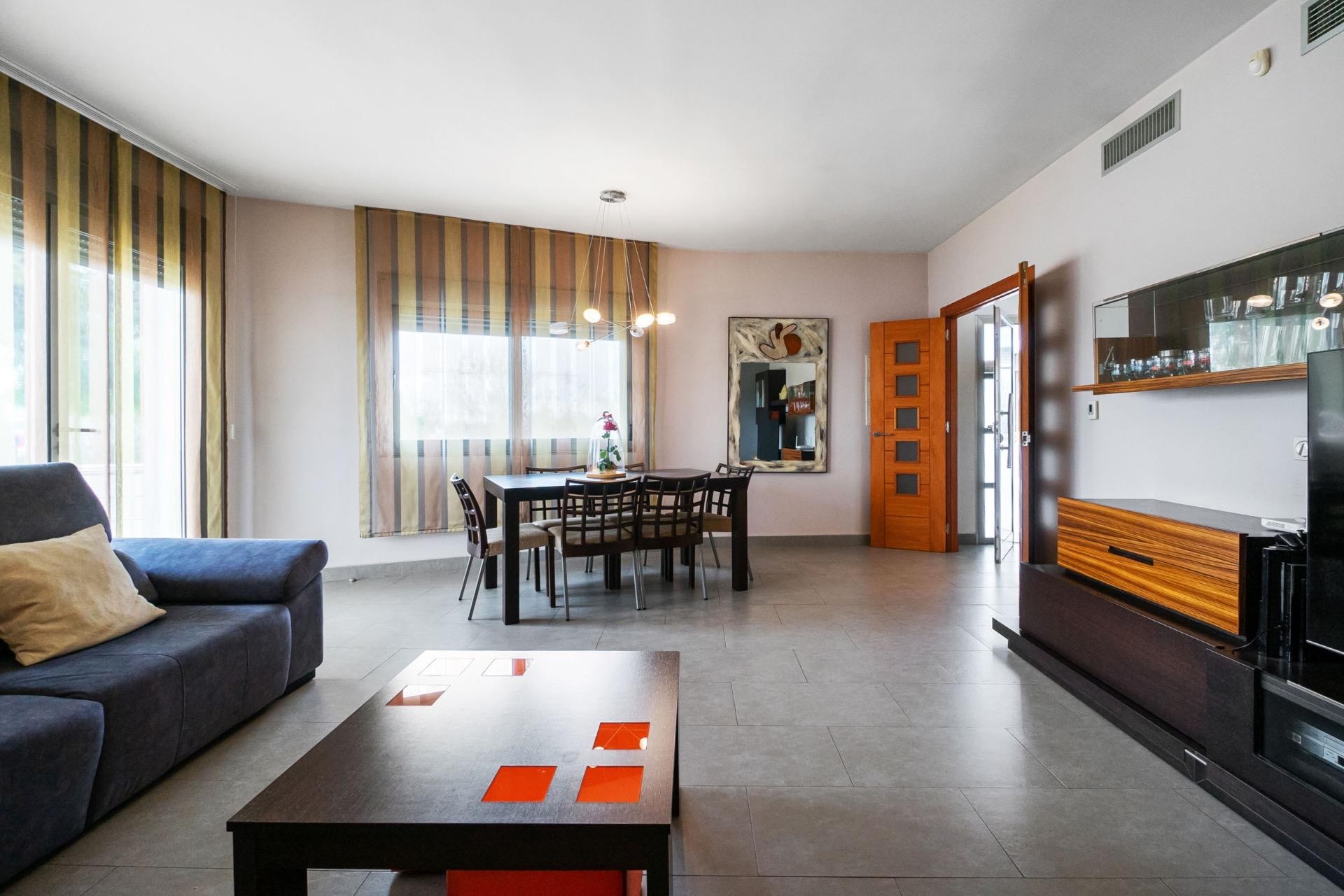 Brukt - Villa -
Rojales