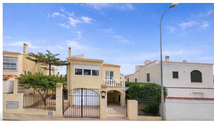 Brukt - Villa -
San Fulgencio - Costa Blanca