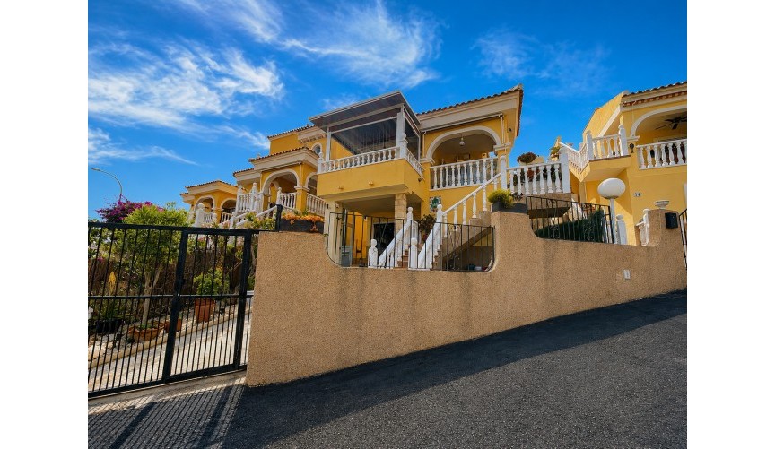 Brukt - Villa -
San Fulgencio - Costa Blanca
