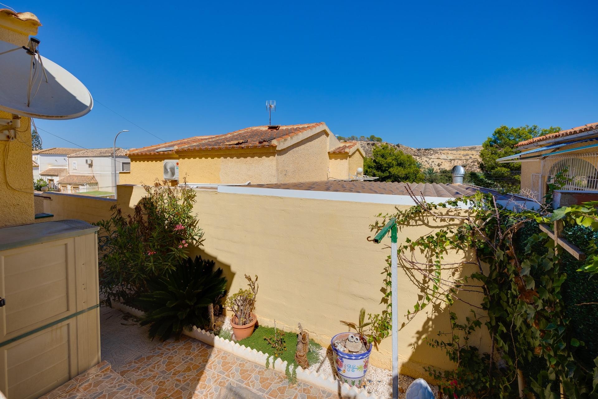 Brukt - Villa -
San Fulgencio - La Marina