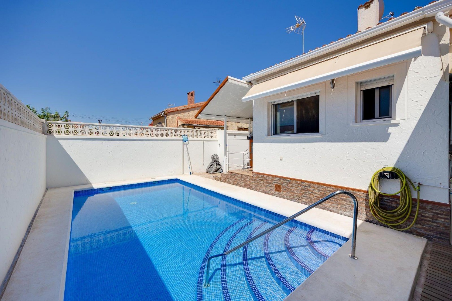 Brukt - Villa -
San Fulgencio - La Marina