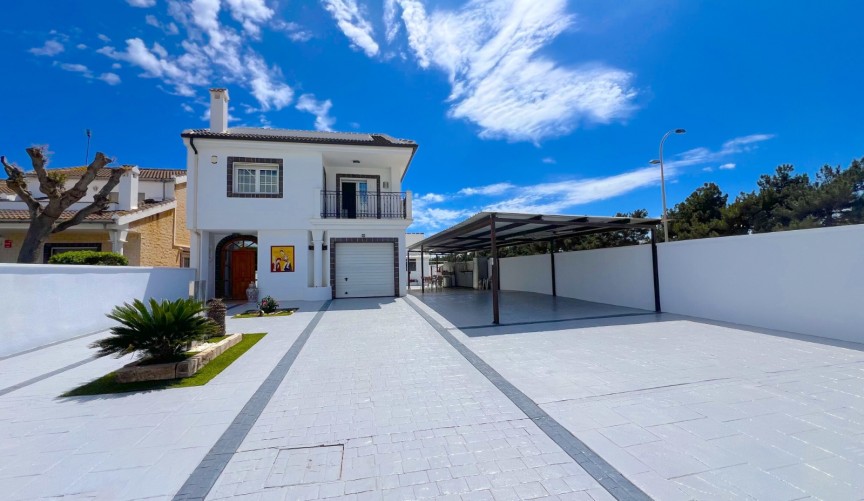 Brukt - Villa -
San Javier - Costa Calida