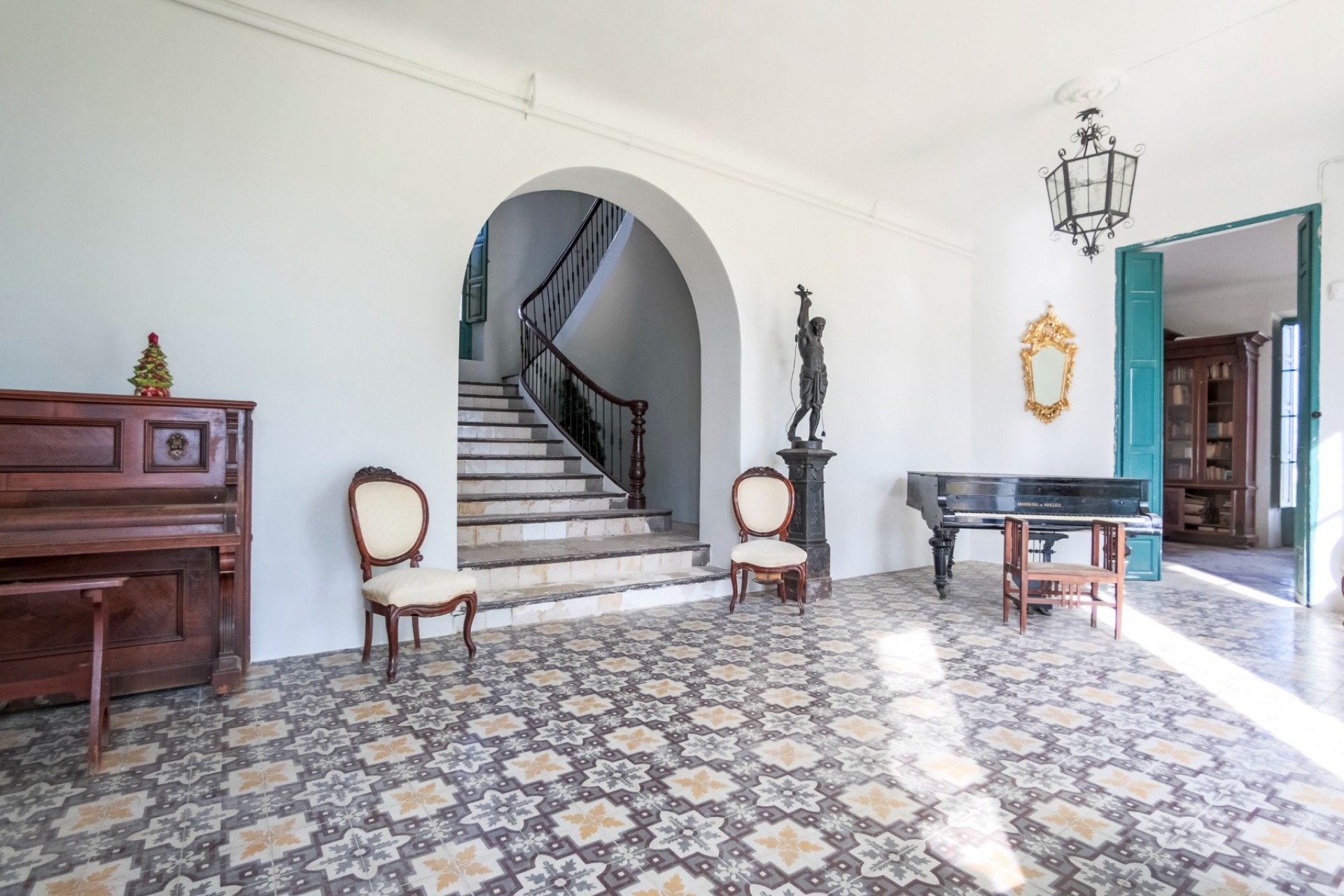 Brukt - Villa -
San Juan de Alicante - Costa Blanca