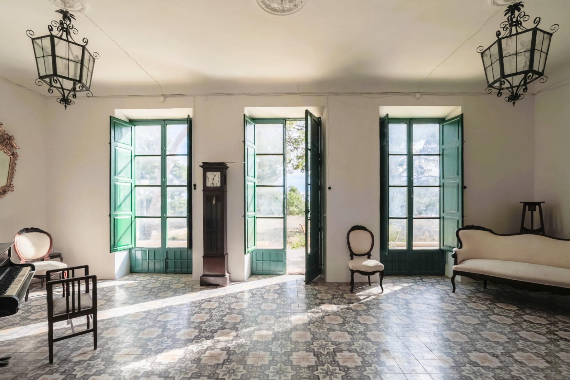 Brukt - Villa -
San Juan de Alicante - Costa Blanca