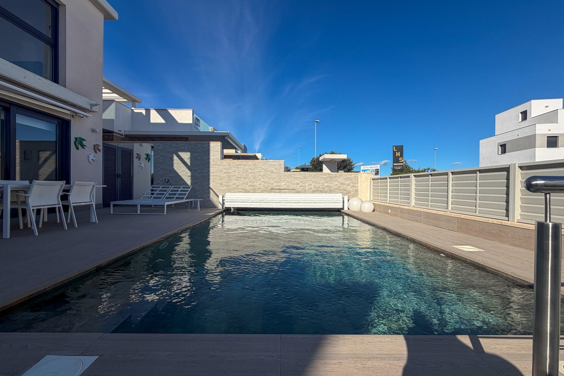 Brukt - Villa -
San Miguel de Salinas - Bellavista