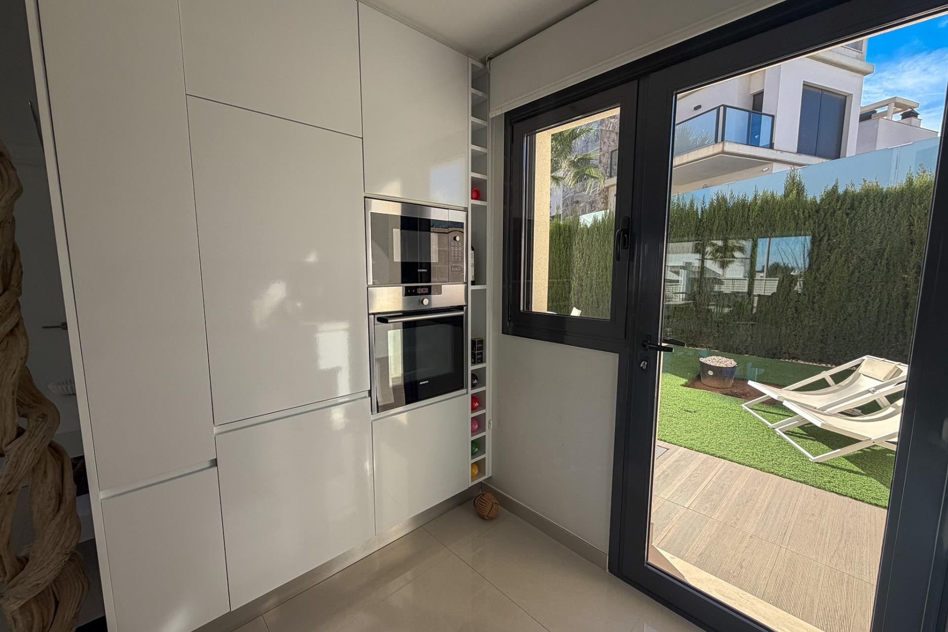 Brukt - Villa -
San Miguel de Salinas - Bellavista